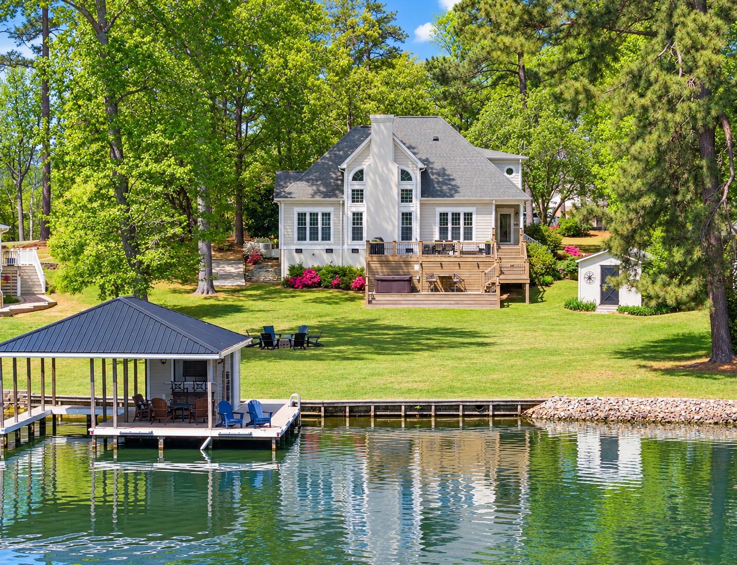 Good Vibrations Lake Gaston vacation rental photo 1