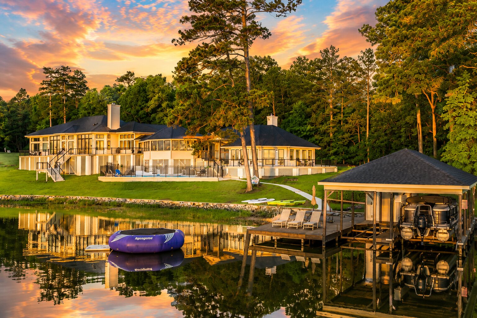 Lake Gaston waterfront vacation setting